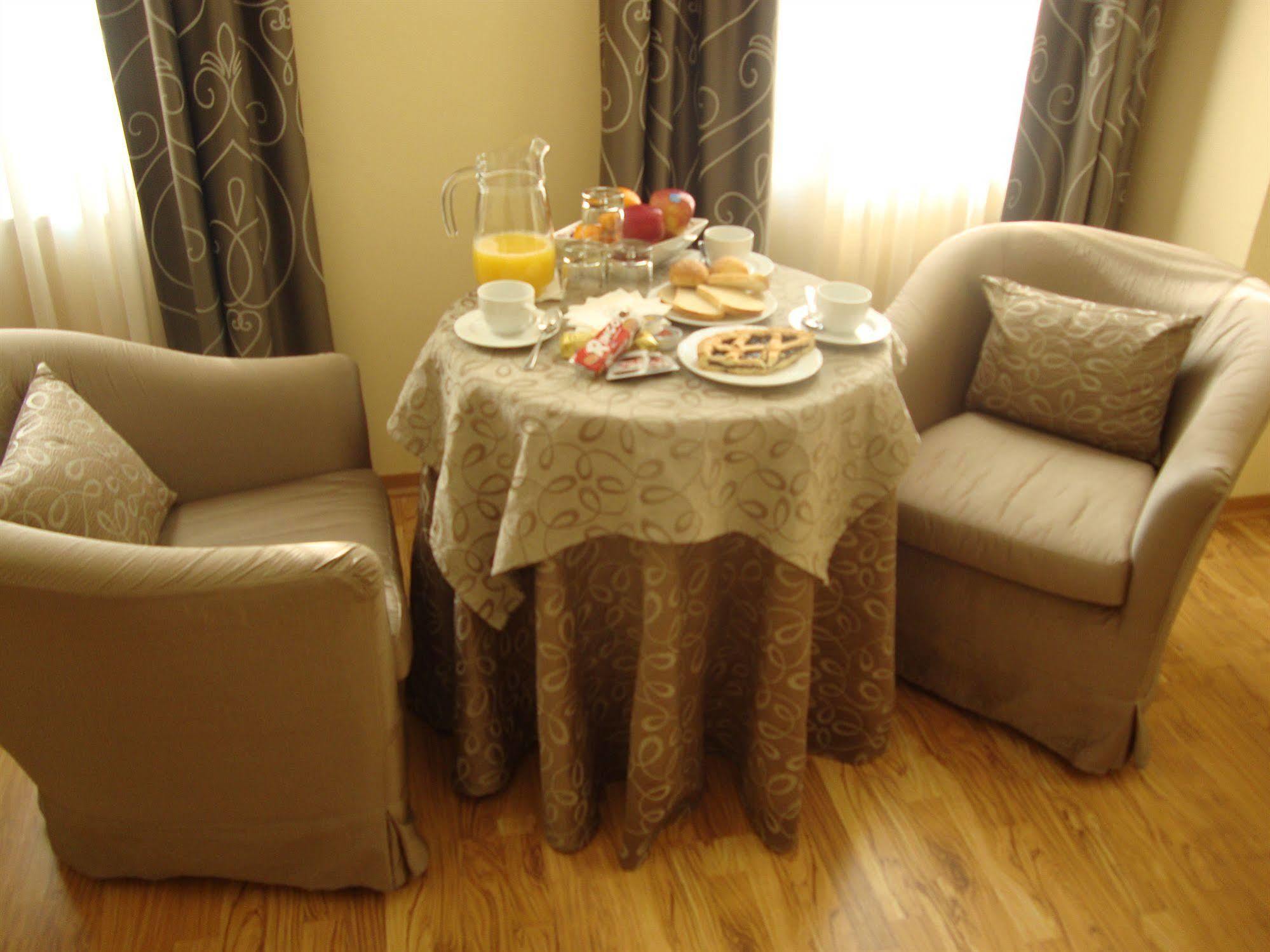 Hotel Villa Cinzia Villanova Mondovi Luaran gambar
