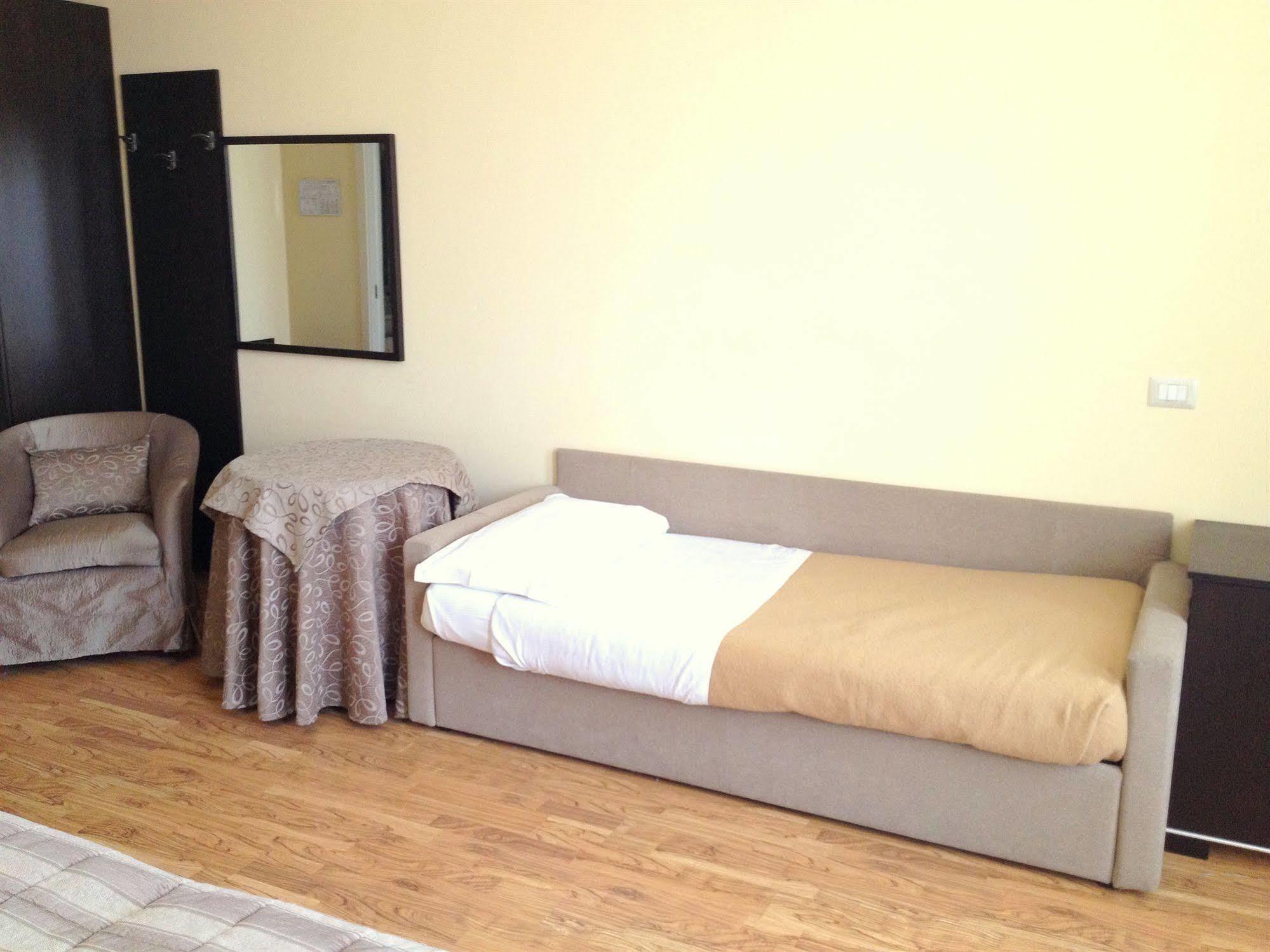 Hotel Villa Cinzia Villanova Mondovi Luaran gambar