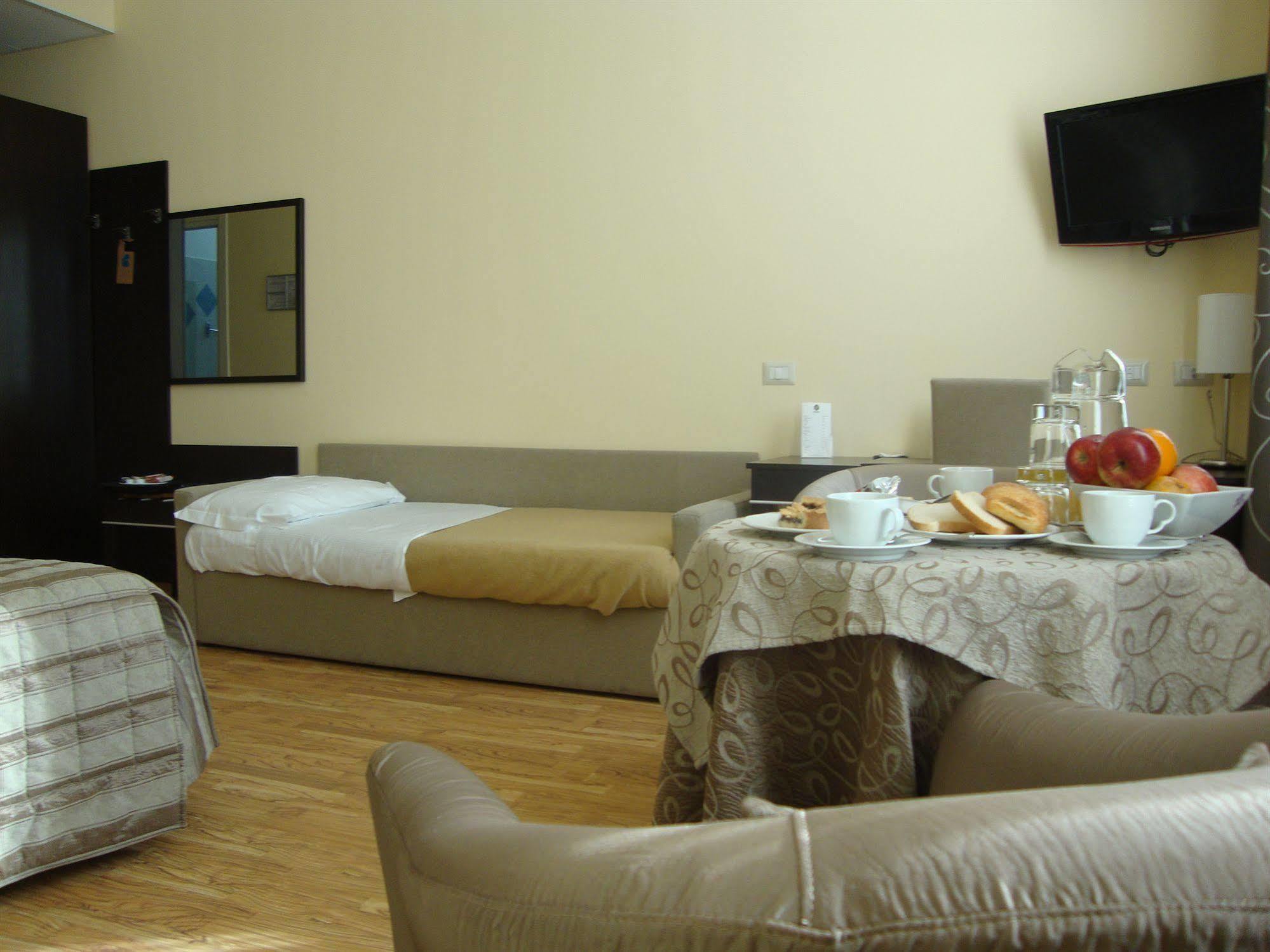 Hotel Villa Cinzia Villanova Mondovi Luaran gambar