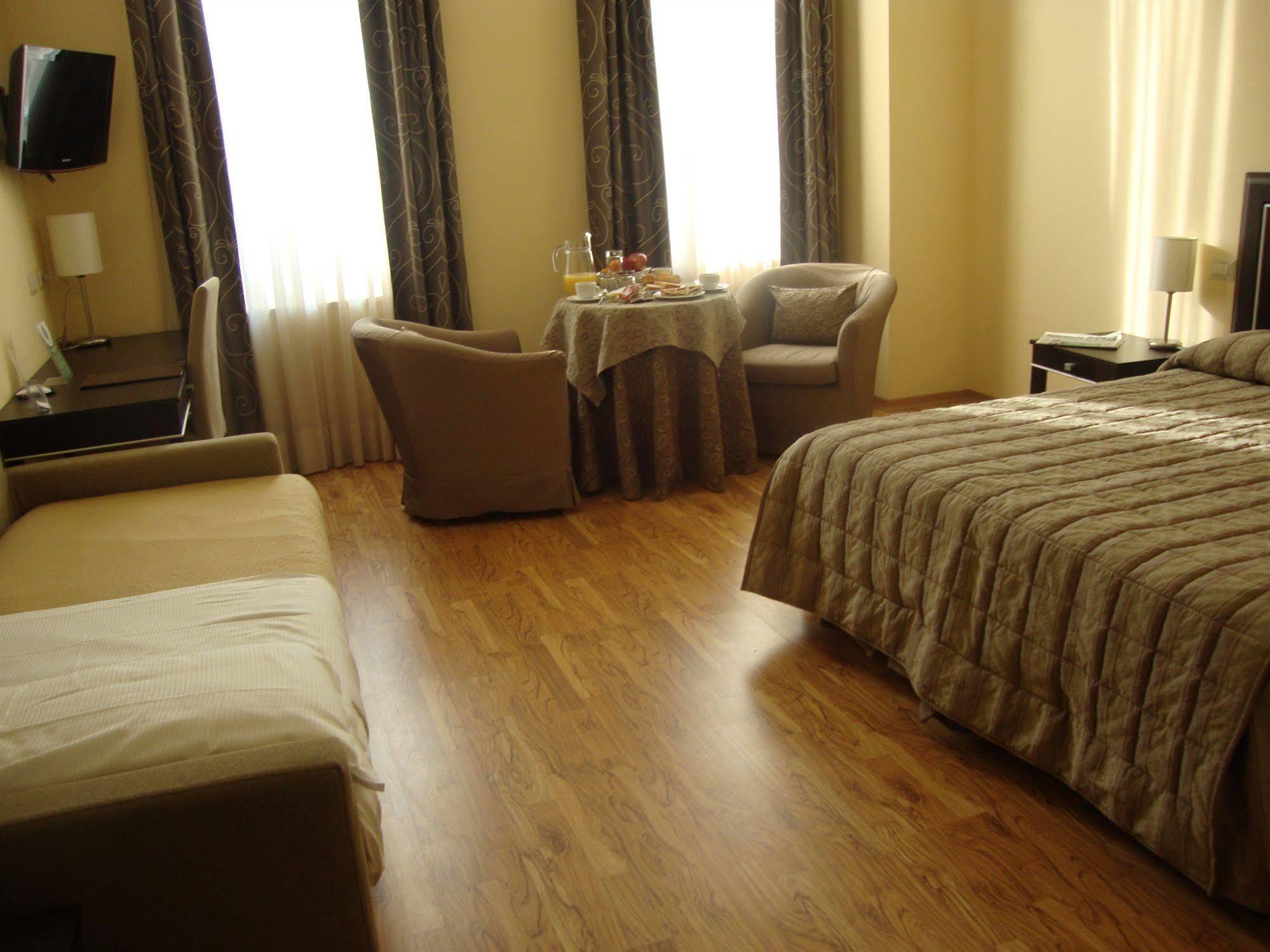 Hotel Villa Cinzia Villanova Mondovi Luaran gambar